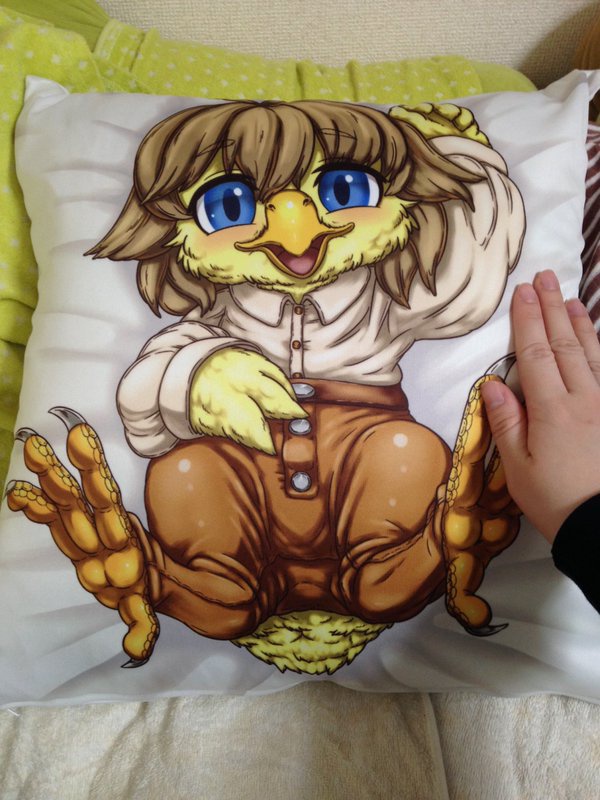 ひよこ娘クッションカバー