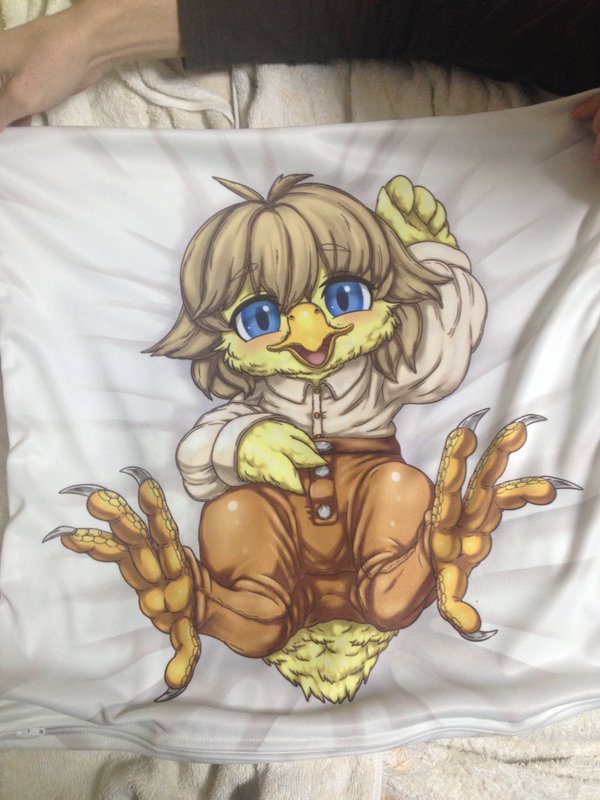 ひよこ娘クッションカバー