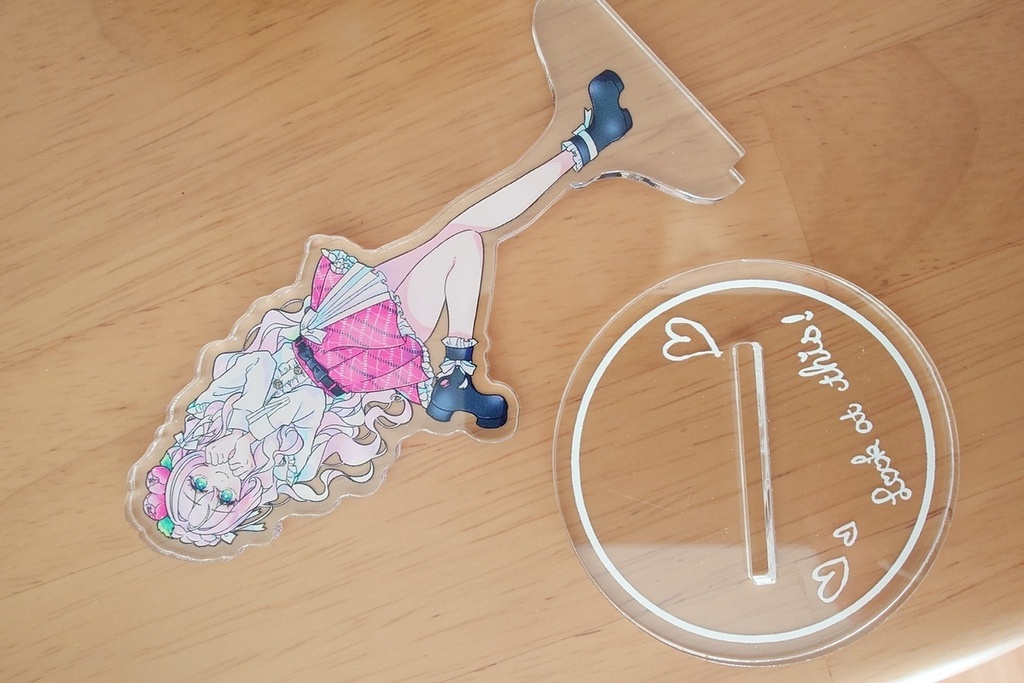 Look at this! アクリルフィギュア