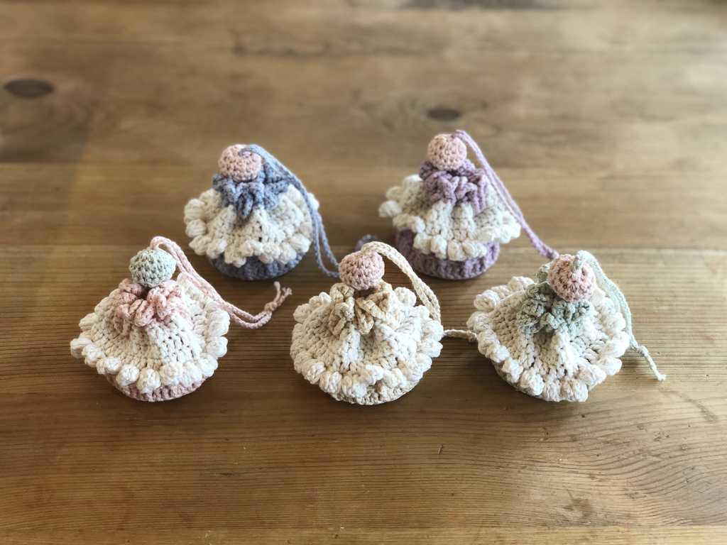 カップケーキ型巾着・おひるねこサイズ