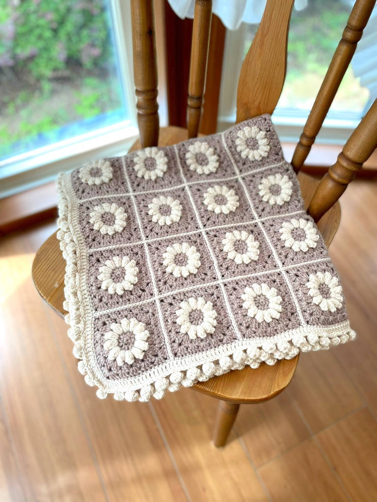 マーガレットのミルクココア色ブランケット