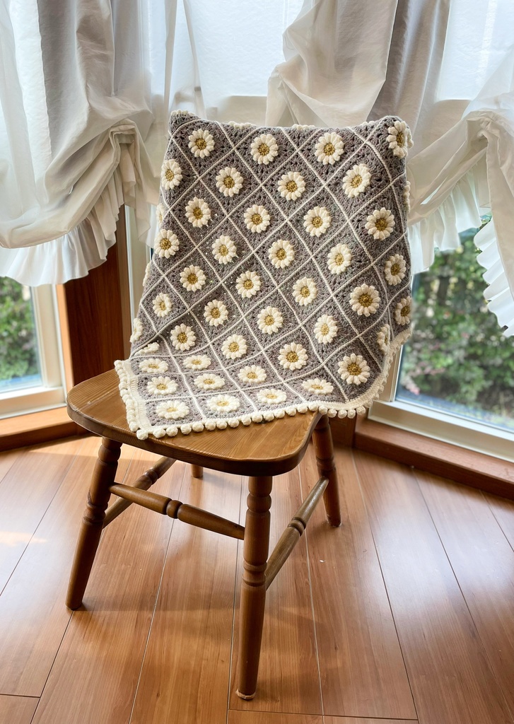 マーガレットの真珠層色ブランケット