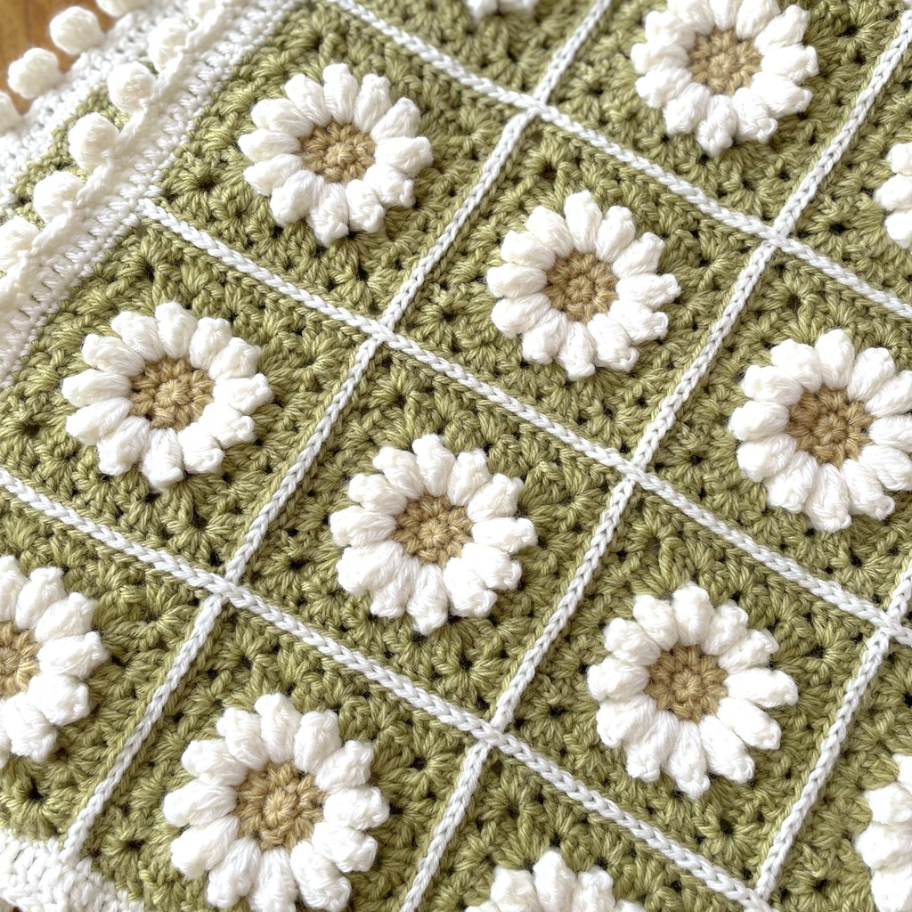 新・マーガレットの春の草原色ハーフブランケット