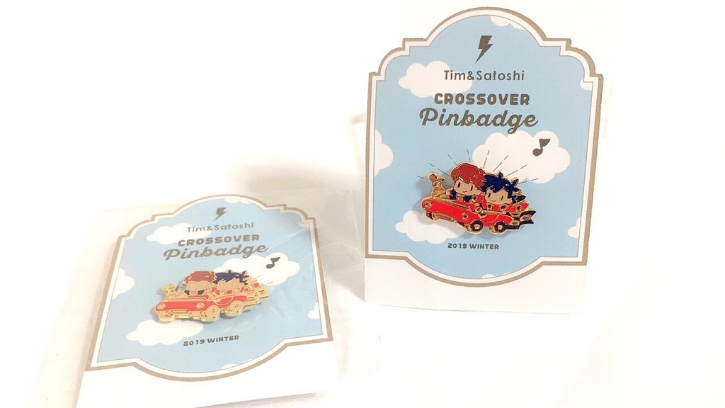 CROSSOVERピンバッジ
