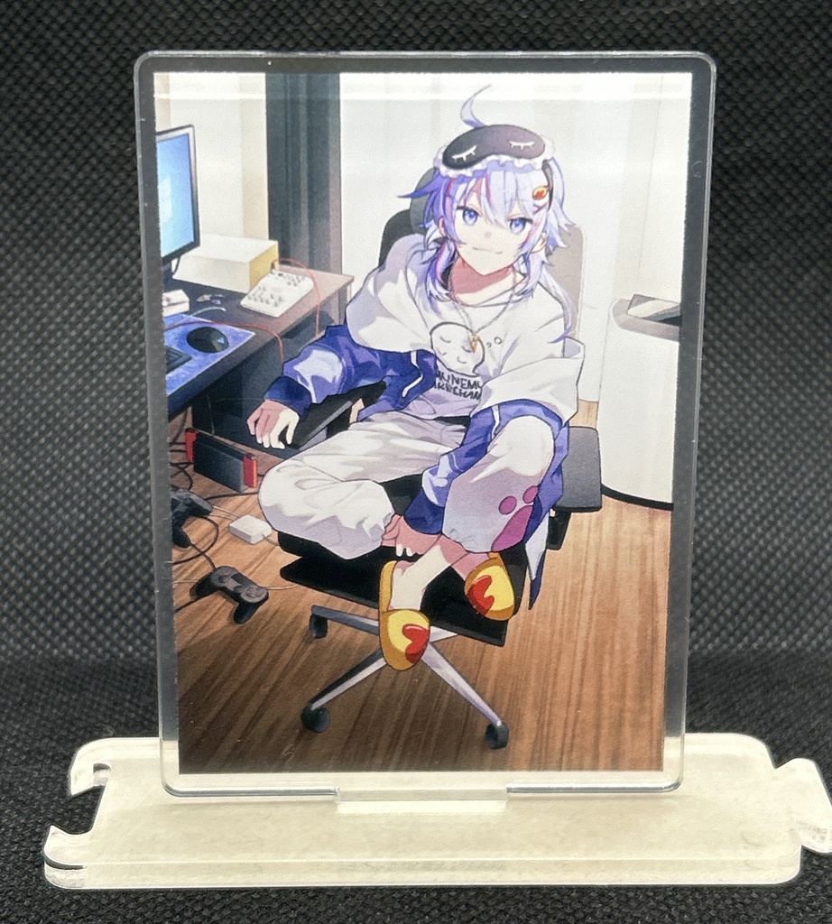 【数量限定】4周年記念描き下ろしイラスト　アクリルスタンド