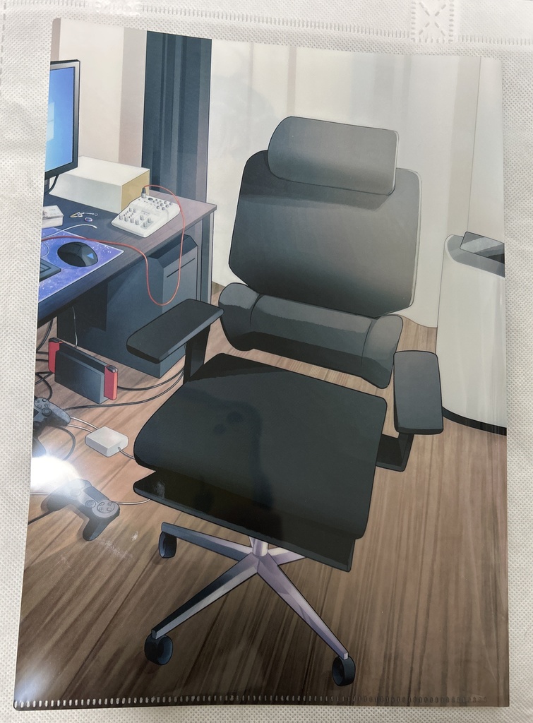 【数量限定】4周年記念描き下ろしイラスト クリアファイル A4