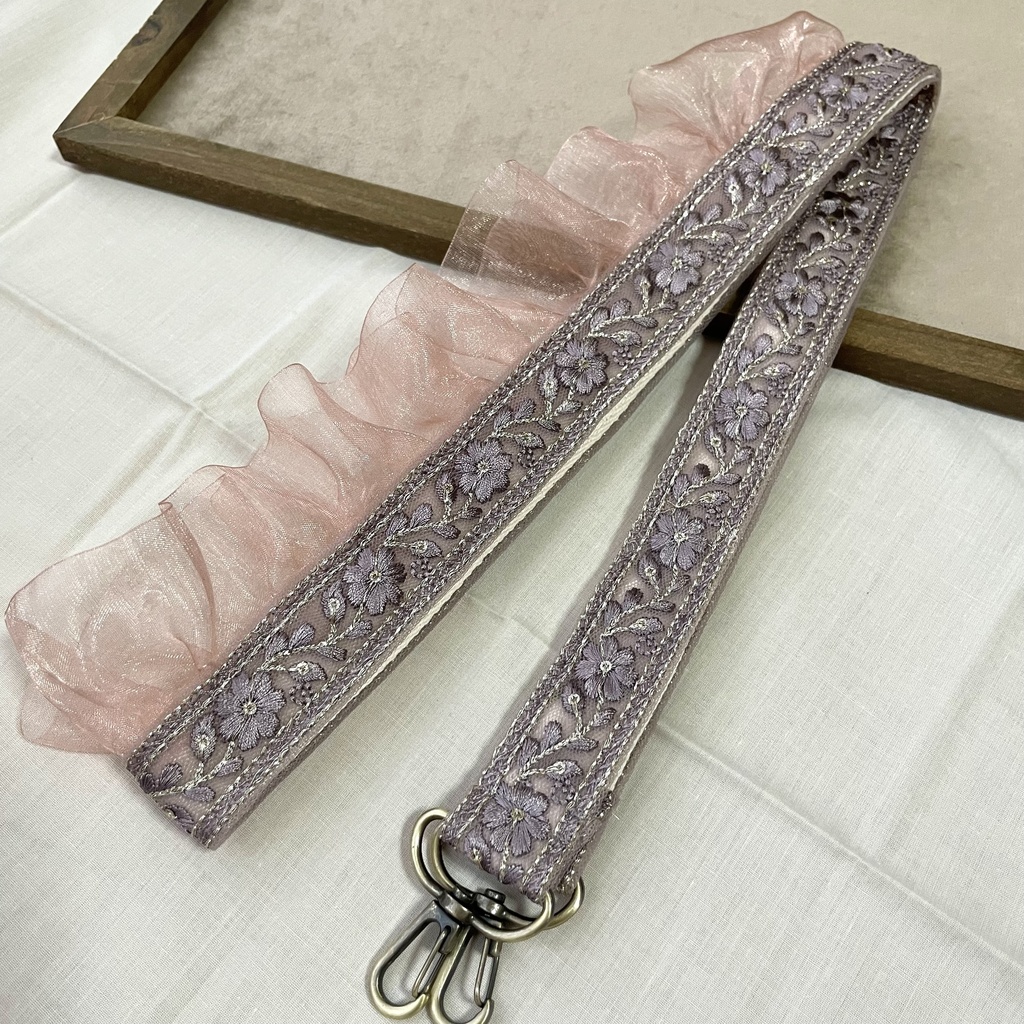 インド刺繍リボン スマホショルダーストラップ