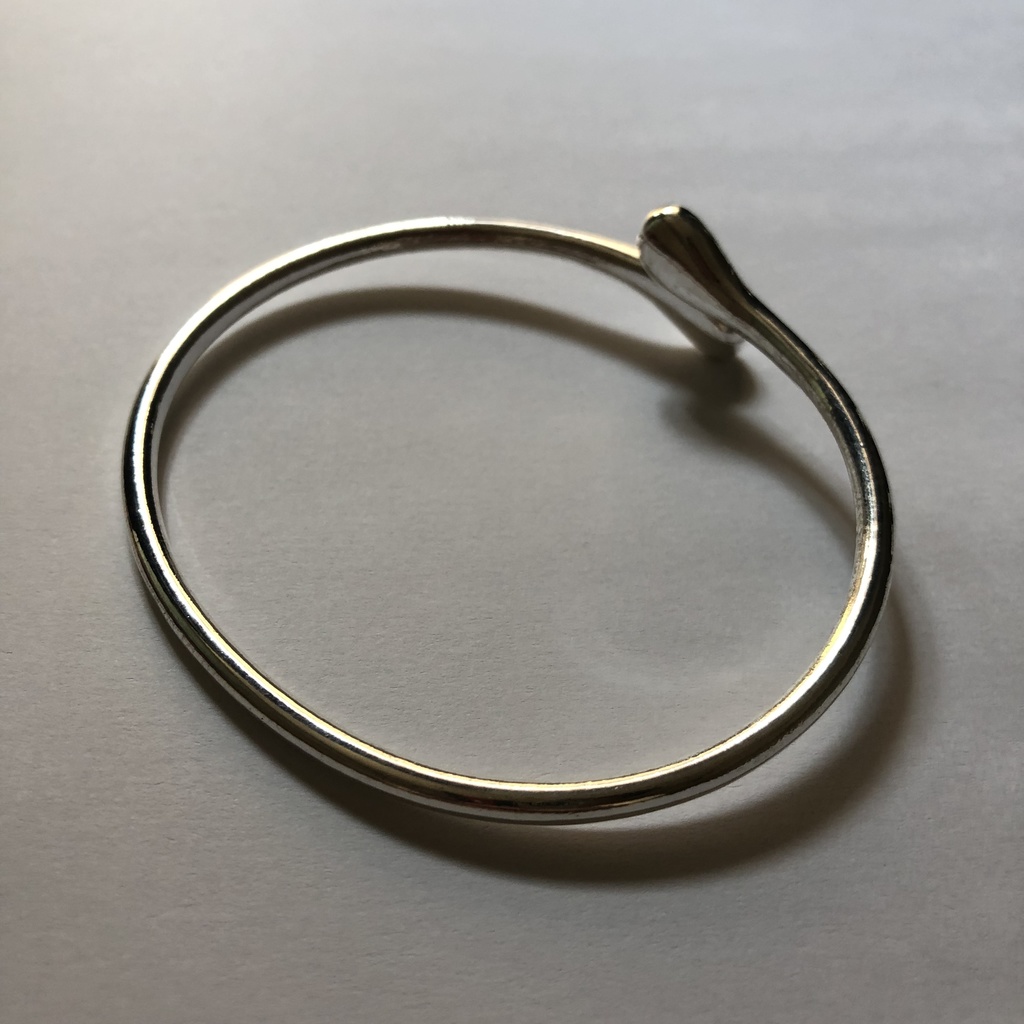 【silver925】雫 シンプルシルバーブレスレット フリーサイズ SV925