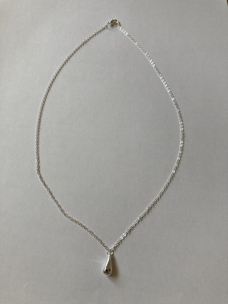 【感謝デーSALE】シンプル シルバーネックレス フリーサイズ 雫 drop silver925