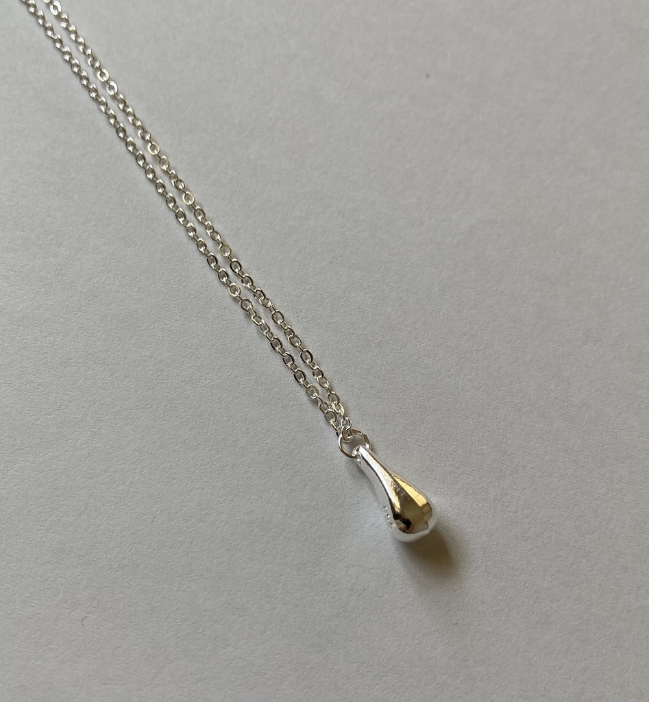 【感謝デーSALE】シンプル シルバーネックレス フリーサイズ 雫 drop silver925