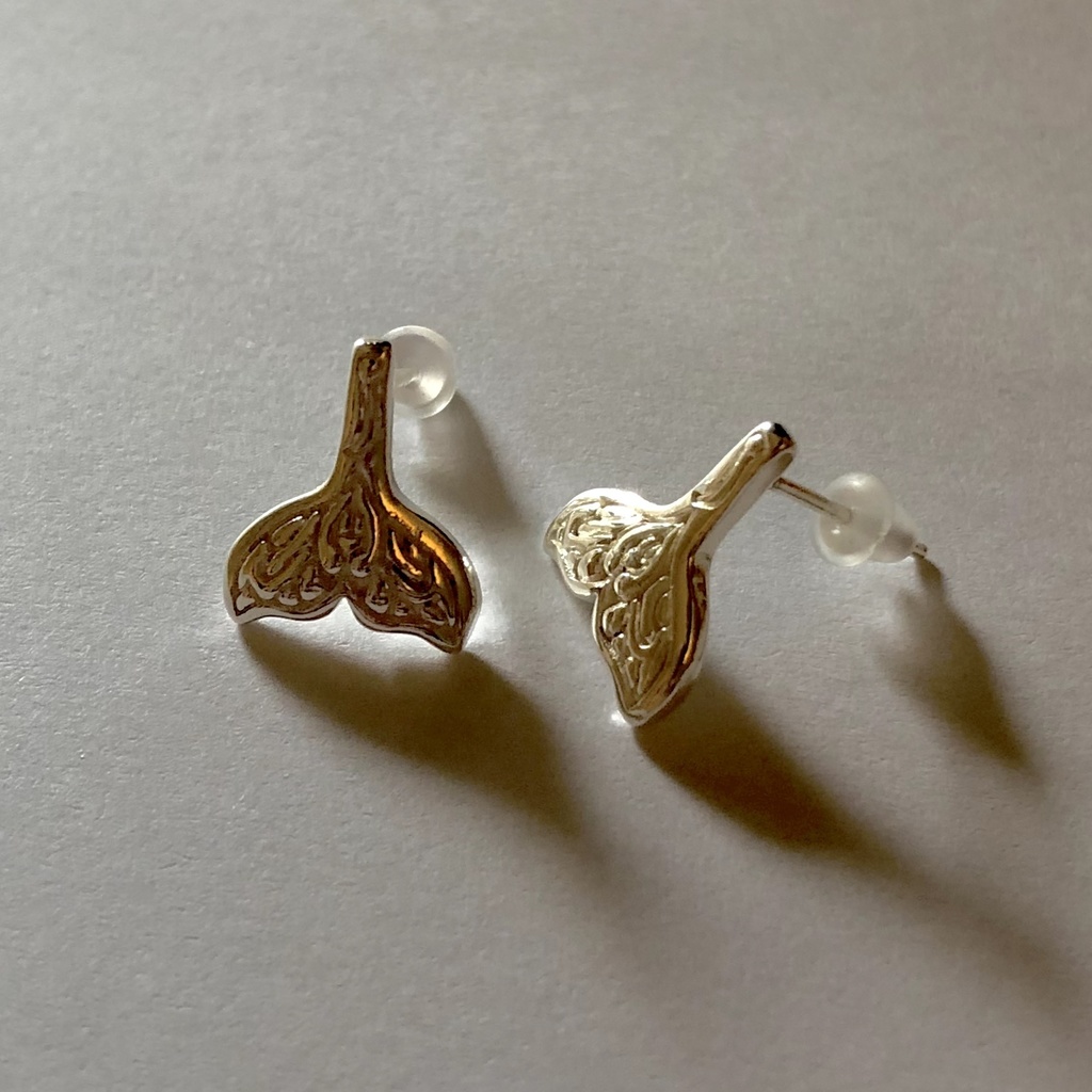 【silver925 】ハワイアンジュエリー ホエールテイル ピアス sv925