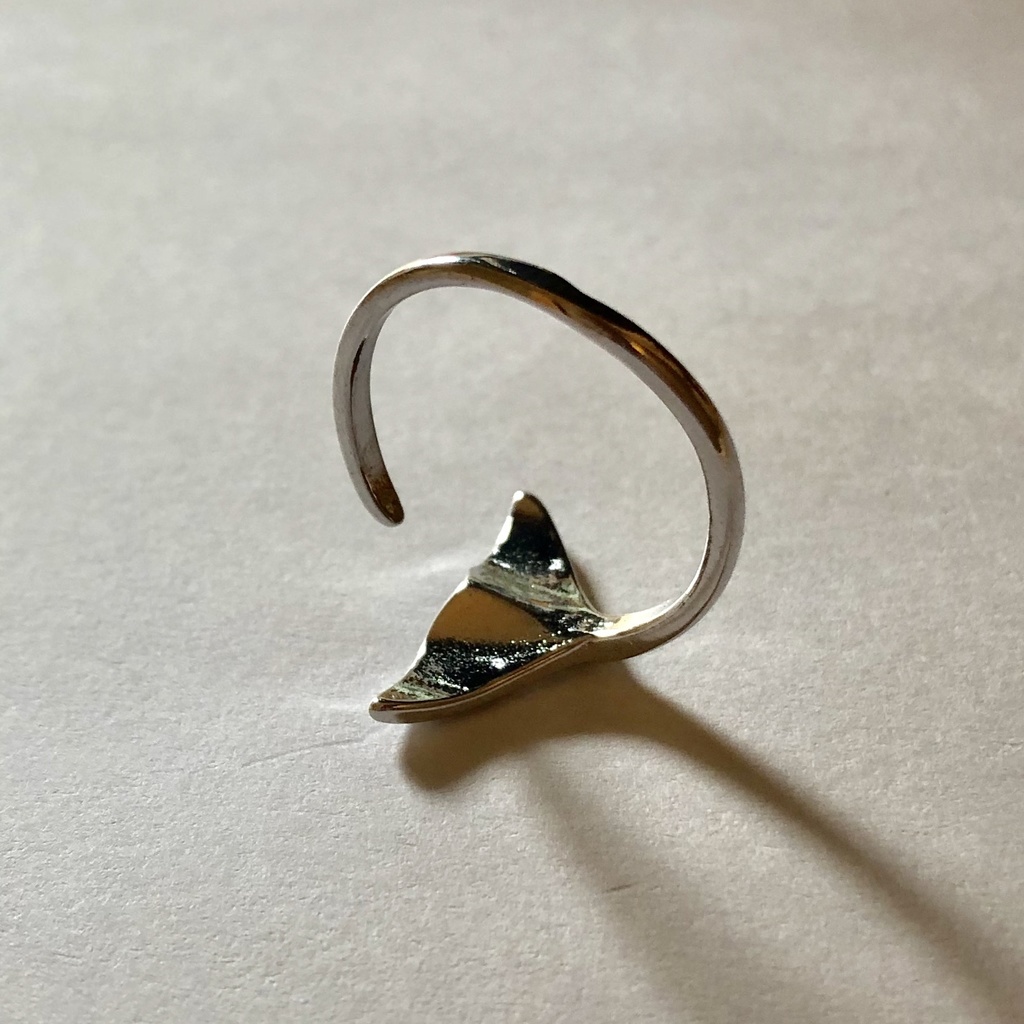 【925シルバー】ホエールテイル シルバーリング フリーサイズ ハワイアンジュエリー