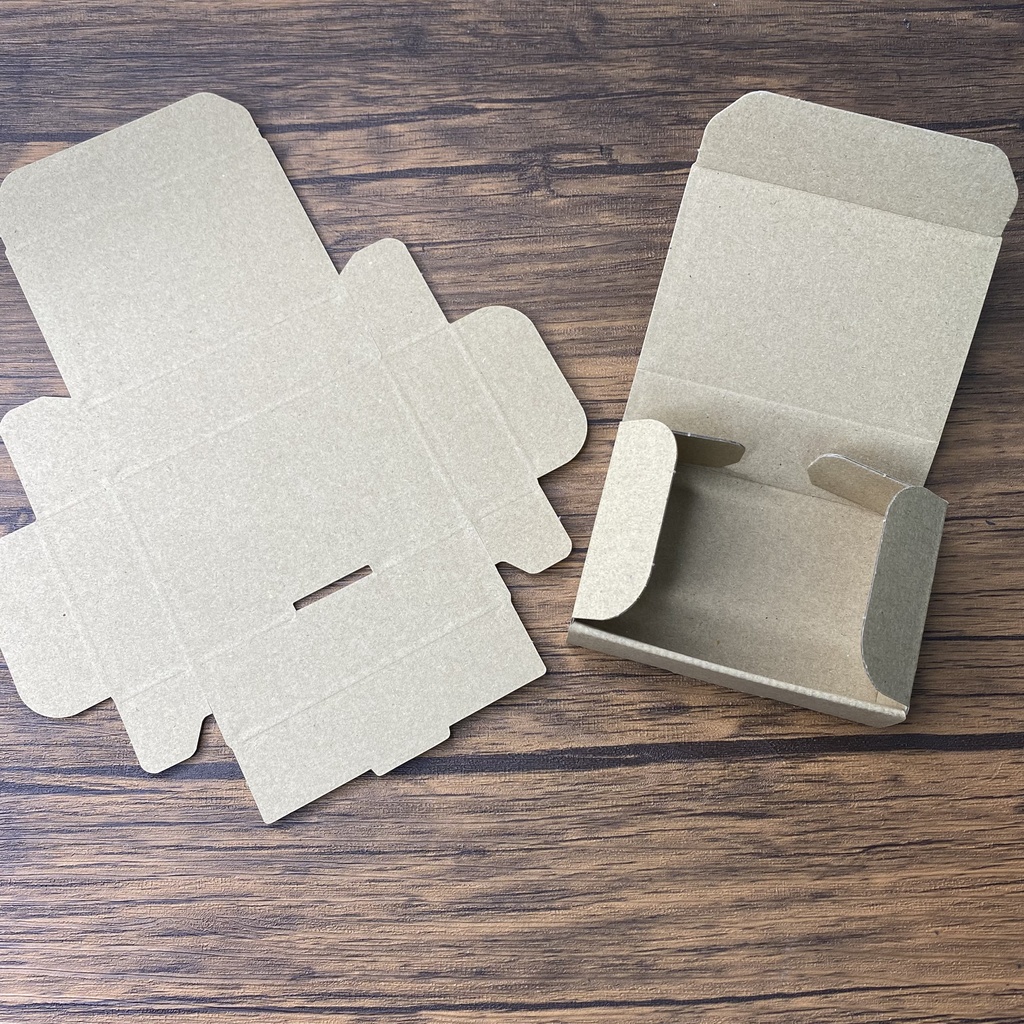 最安120円で発送可能!名刺サイズダンボール15枚セット【おまけつき】