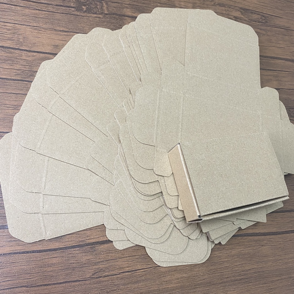 最安120円で発送可能!名刺サイズダンボール15枚セット【おまけつき】