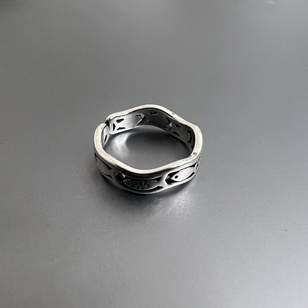 お魚さん行列リング シルバーリング フリーサイズ【SV925】