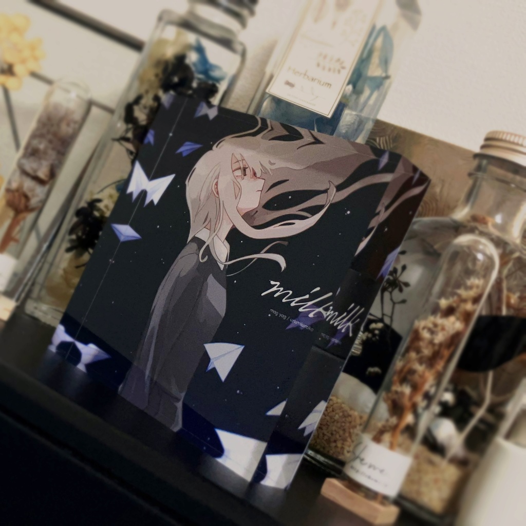 milkアクリルブロック