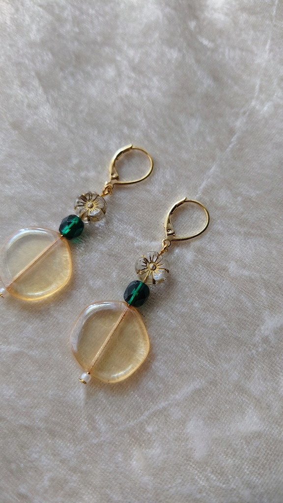 oreille:山姥切国広イメージ(イヤリング・ピアス)