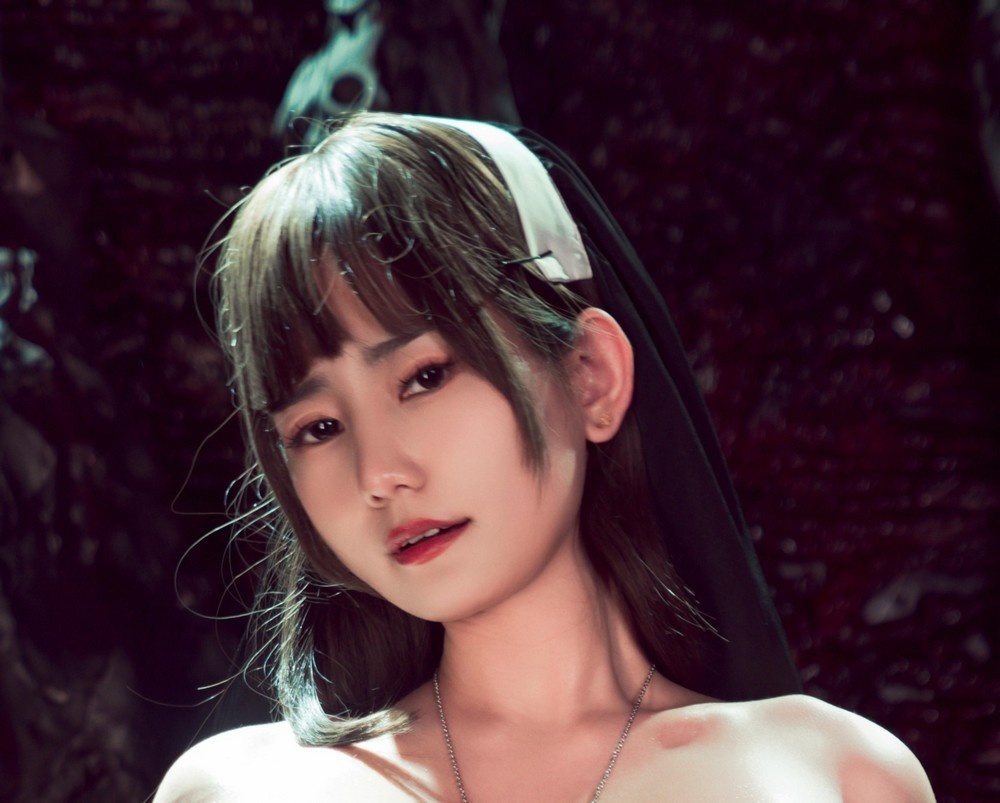 cosplayer-T1096 [128P+1V]