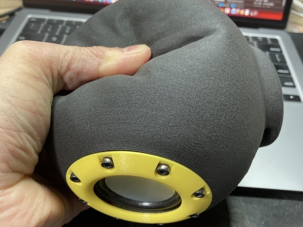 「こっしぇる!」に出品した柔らかスピーカー