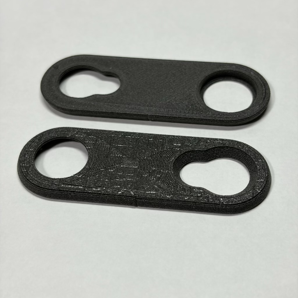 iPhone Air用のカメラ部のみを保護するバンパー