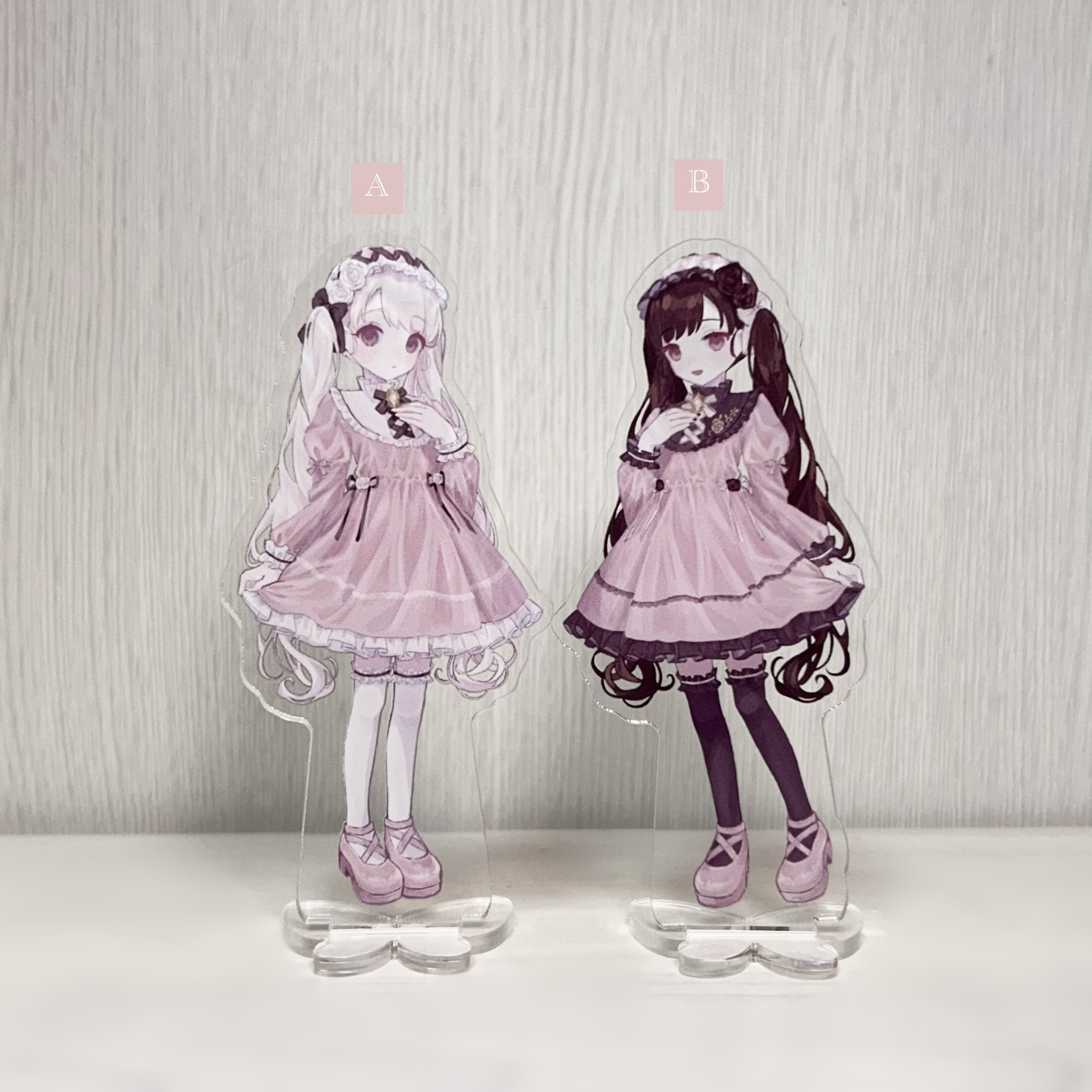 ✞ Acrylic Stand ✞