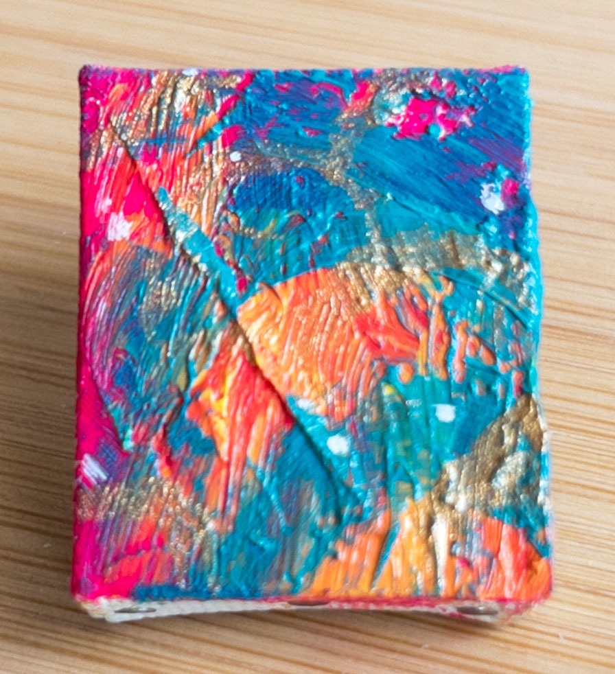 アートキャンバスピンバッジ「舞」