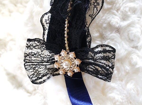 黒いレースのヘッドドレス