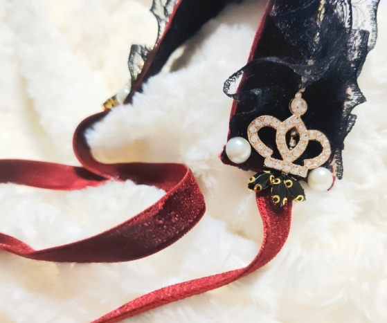 ドール用ヘッドドレス赤のベルベット送料込み