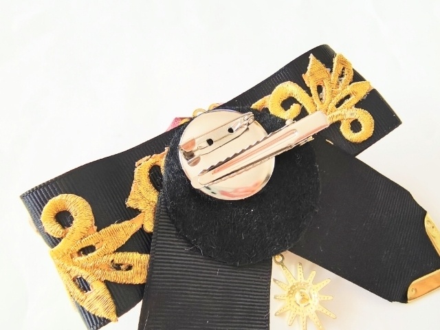 ハンドメイド 薔薇のブローチ|正絹・刺繍コード使用|ダークヴィクトリアンDark Victorian