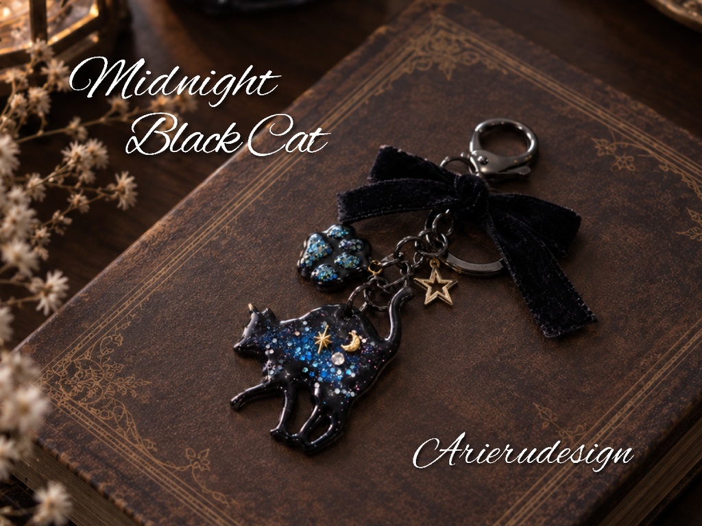 Midnight Black Cat【Celestial Gothic Keychain】