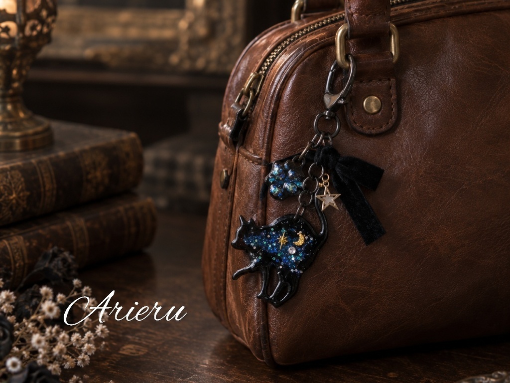 Midnight Black Cat【Celestial Gothic Keychain】