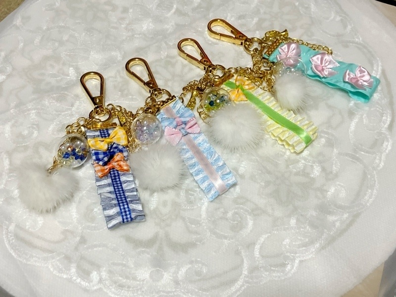 【twst】Queue de lapin（バッグチャーム）