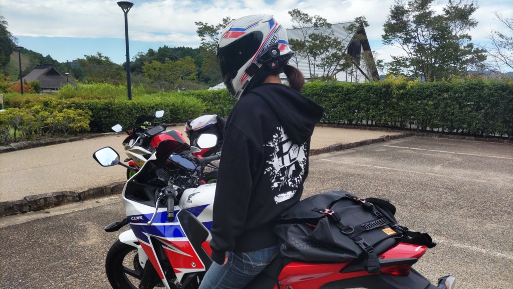 RMジップアップパーカー【受注期間1/25~2/2】(お届け予定3月ごろ)