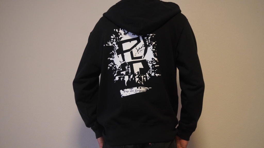 RMジップアップパーカー【受注期間1/25~2/2】(お届け予定3月ごろ)