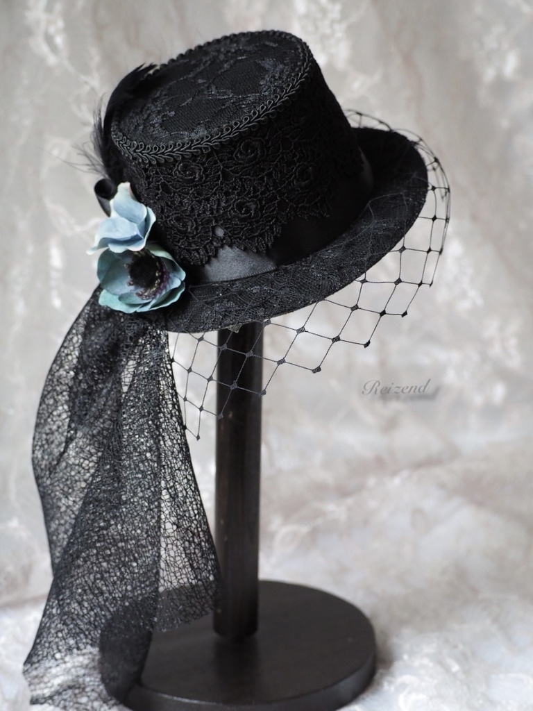 ミニシルクハット