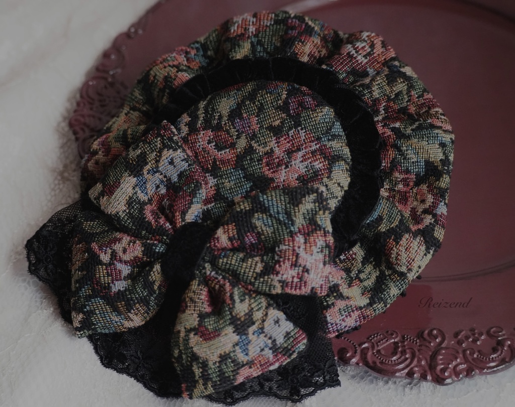 ゴブラン丸型ヘッドドレス
