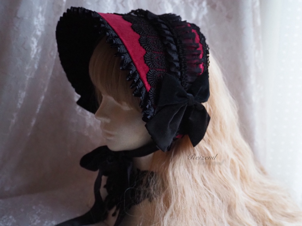 別珍ボンネット　赤黒