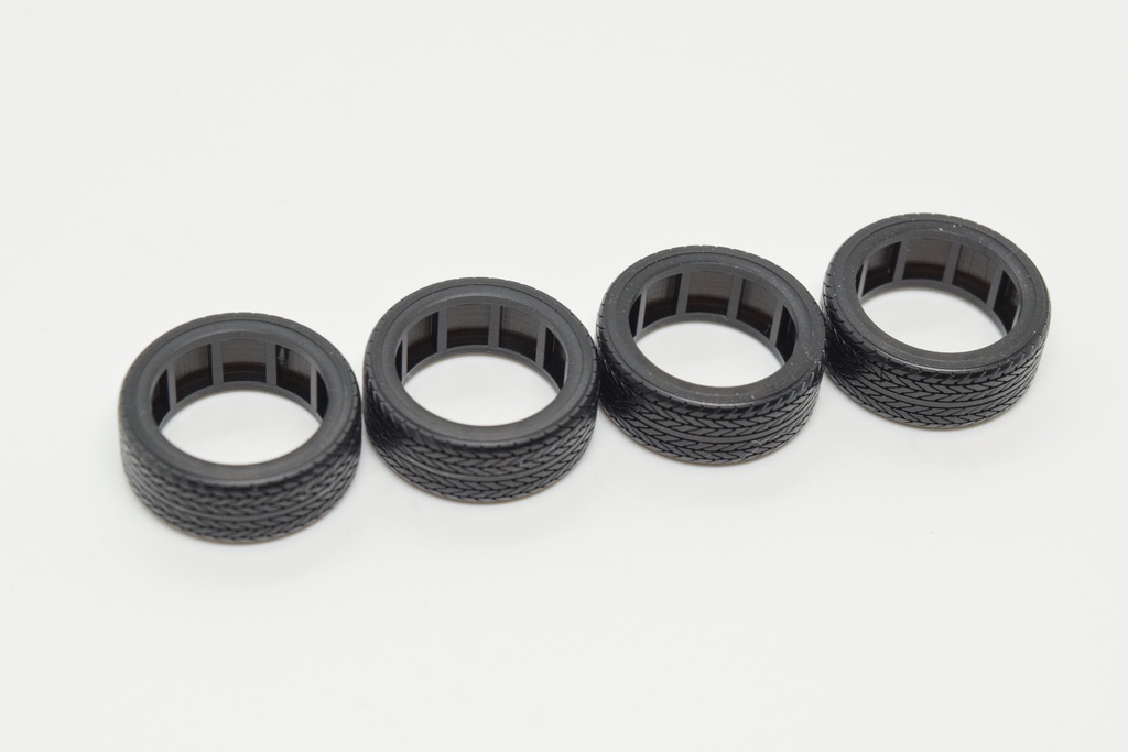 1/24 プラモデル タイヤ P7F タイプ