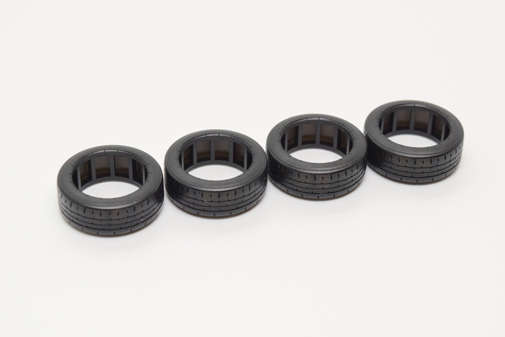 1/24 プラモデル タイヤ RE71RS 14 タイプ
