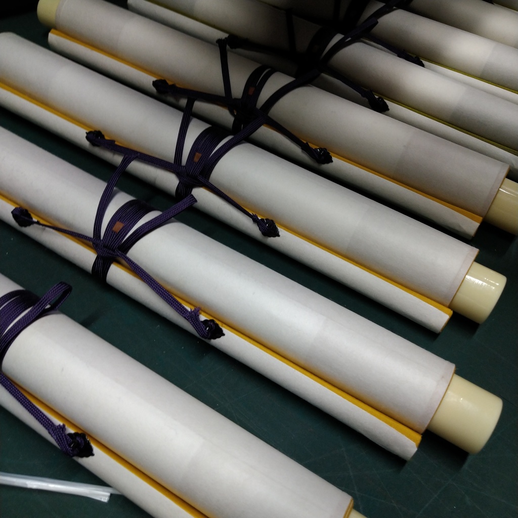 狐森ろべ - #Vtuber掛け軸 -(ポストカード付き)