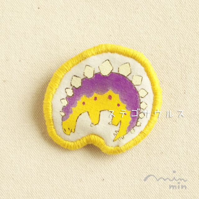 バッジ おっとりけらとぷす 小さな秋