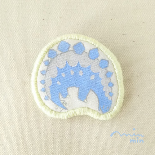 バッジ ステゴサウルス カウンターパート