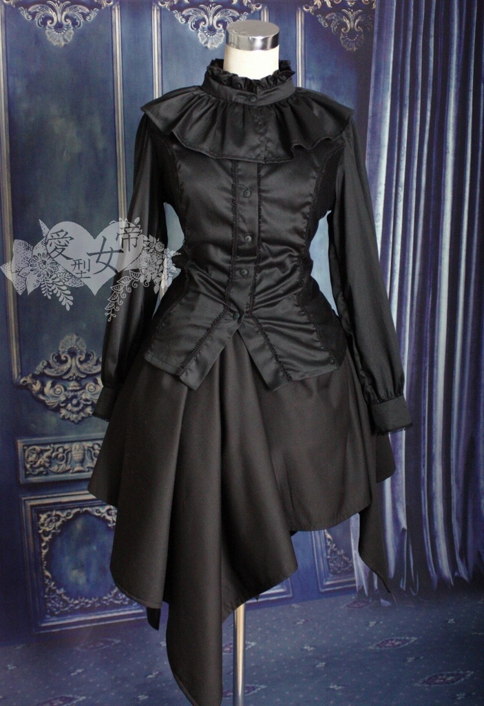 フリルカーラーブラウス