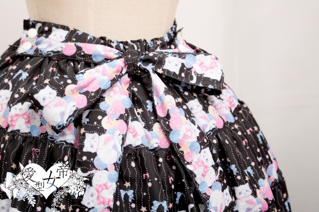 しろねこちゃんのティアードスカート くろいろ