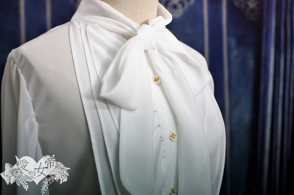 シフォンボウタイブラウス