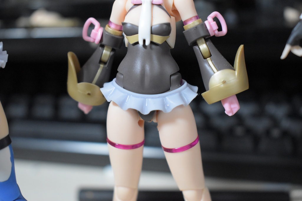 ヒップフリル製作用部品