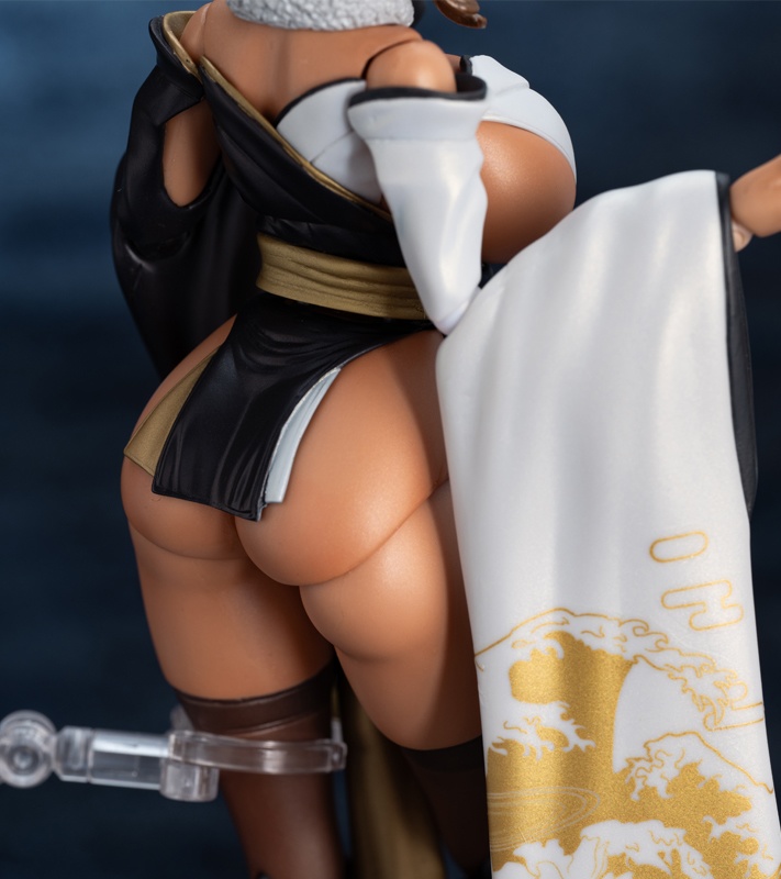 【ゲリラSALE】ノワール “BIG” 可動カラーレジン