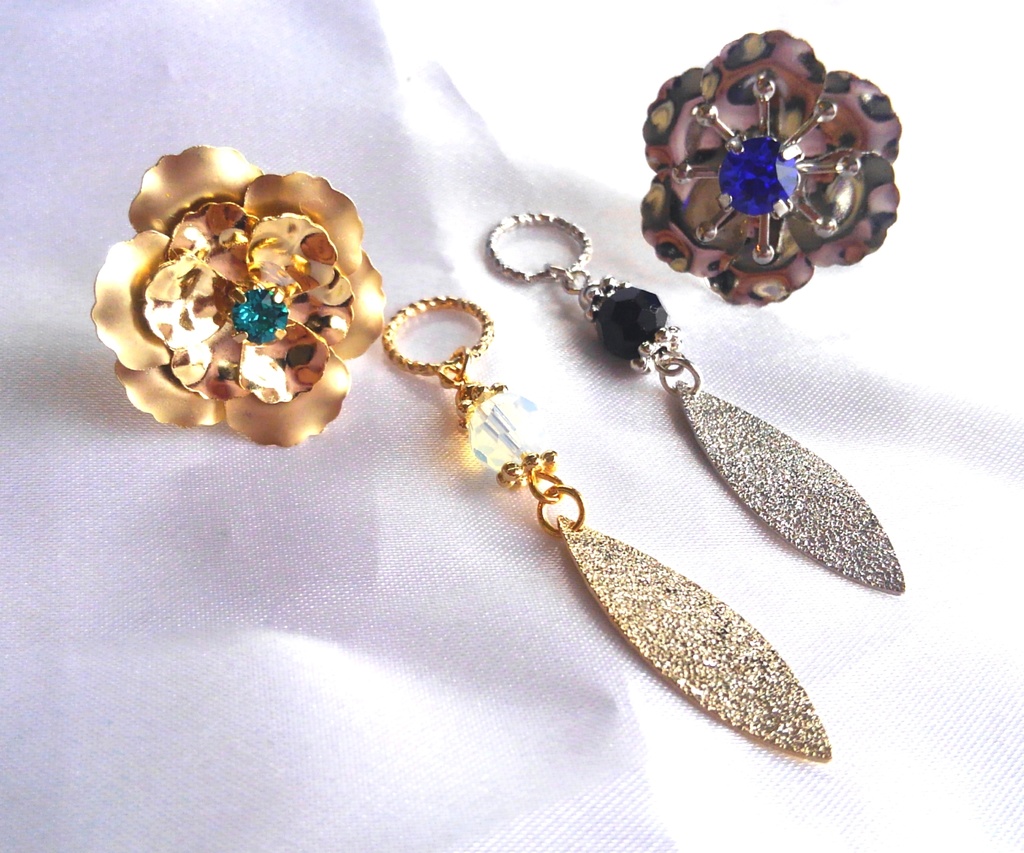 山姥切/伯仲耳飾り