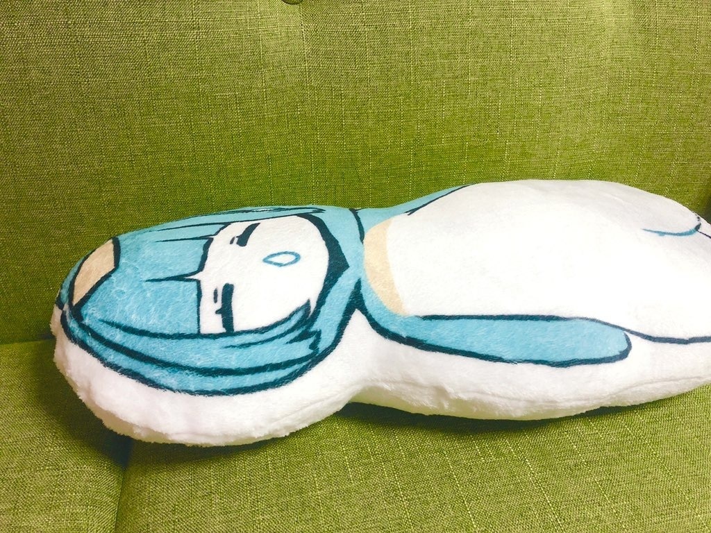 ともペンふかふかクッション(ペぇ)