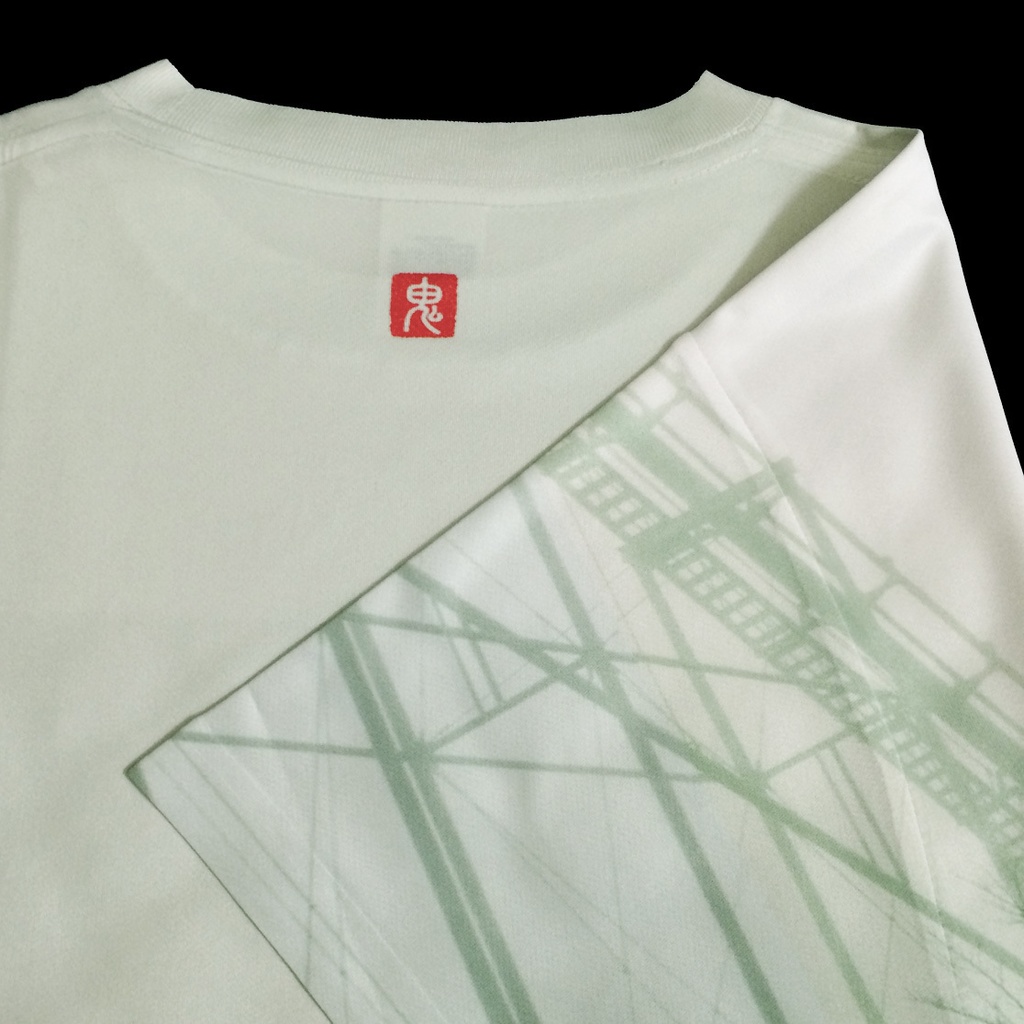 廃遊園地 Tシャツ